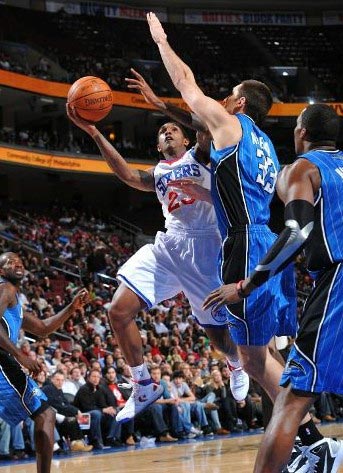 令人鼓舞 令人鼓舞