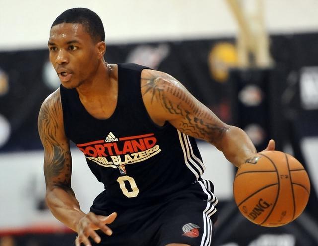 模型平滑收 模型平滑收