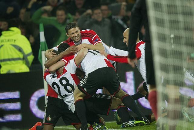 差一个字母 差一个字母